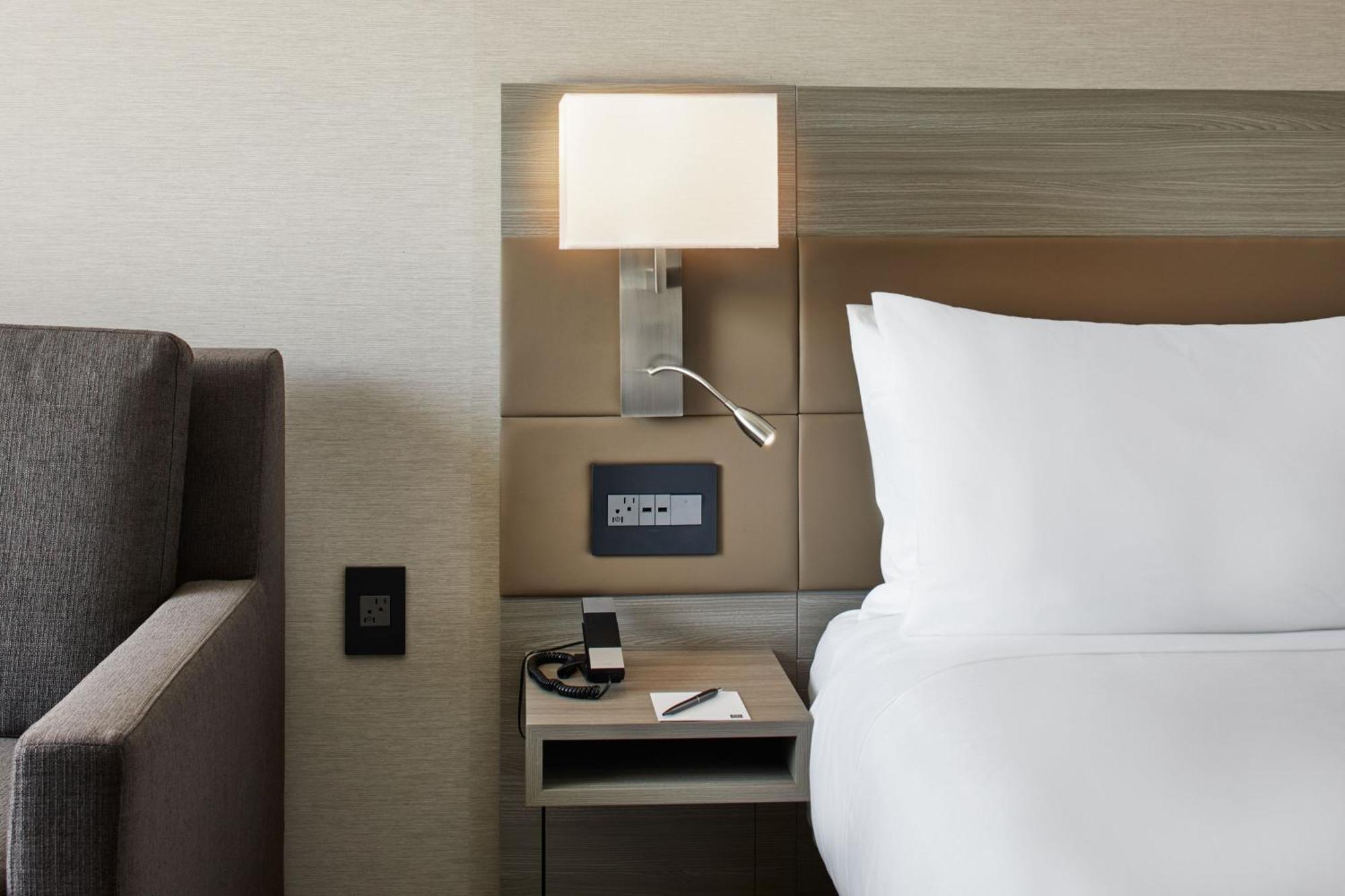 Ac Hotel By Marriott Sacramento Esterno foto